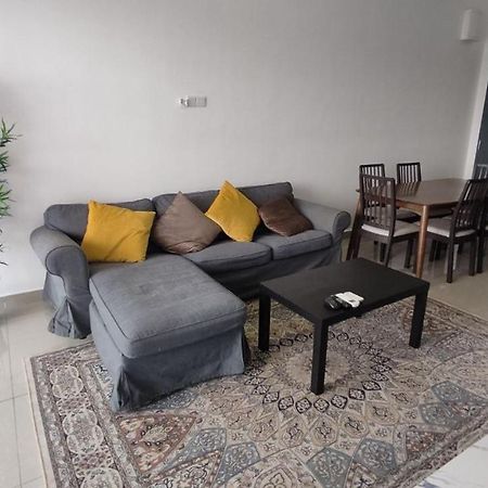 Comfort Bedroom @ Aera Residence بيتالينغ جايا المظهر الخارجي الصورة