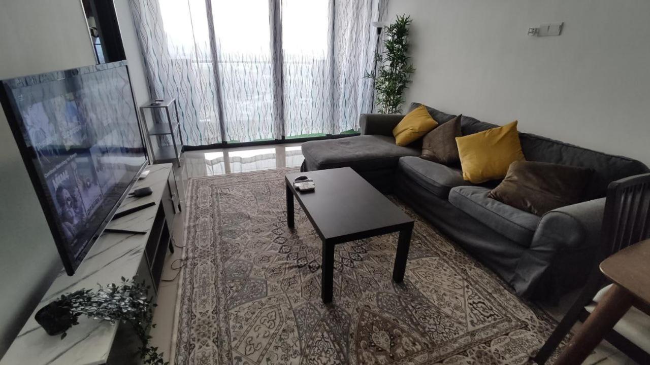 Comfort Bedroom @ Aera Residence بيتالينغ جايا المظهر الخارجي الصورة